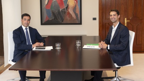 Joseba Díez Antxustegi destaca la vocación de diálogo del Lehendakari frente al “bochornoso espectáculo diario” de la política española