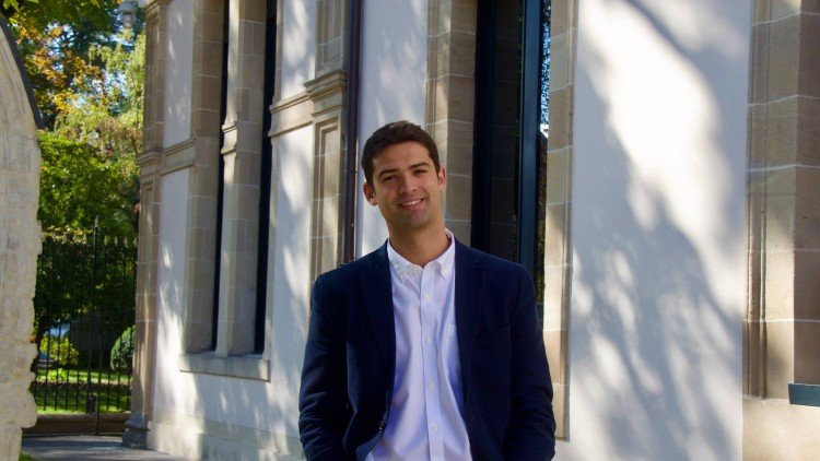 EAJ-PNV y PSE-EE presentan una iniciativa en el Parlamento para rechazar y condenar la violencia como medio de acción política en Euskadi 