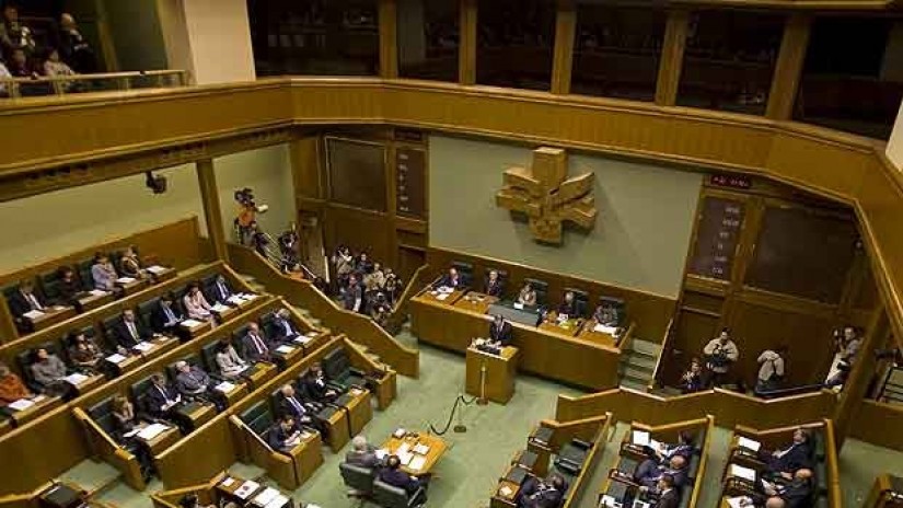 EAJ-PNV solicitará que se habilite el mes de julio para poder avanzar en los trabajos de proyectos y proposiciones de ley ya enmendados, en ponencia y comisión