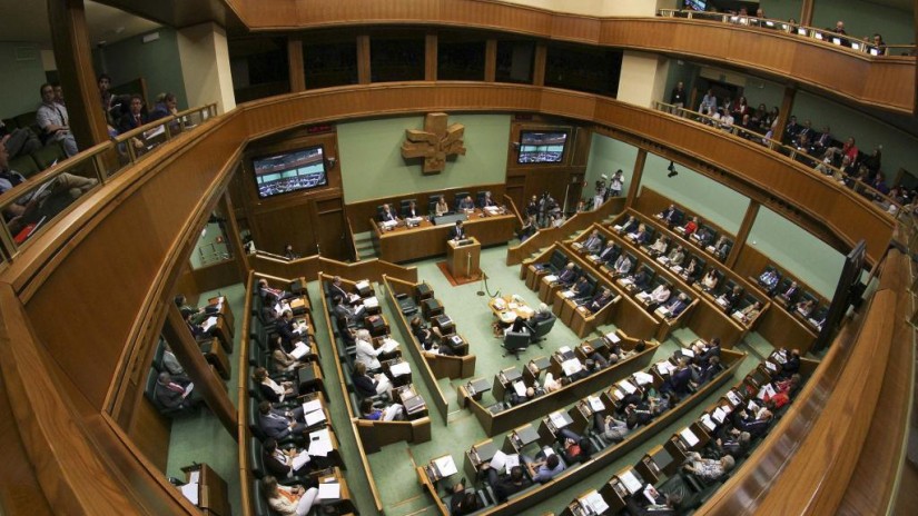 Declaración de los grupos parlamentarios EAJ-PNV y EH Bildu sobre Herrira