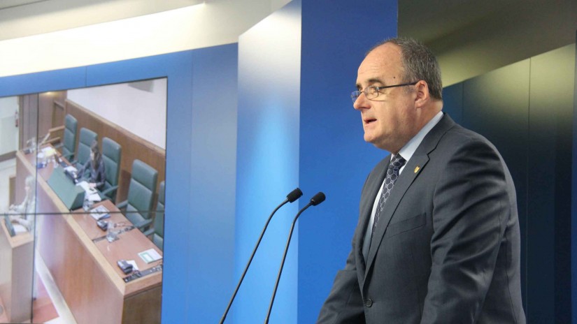 “Creamos la ponencia de autogobierno para actualizar la voluntad política representada en el Parlamento”