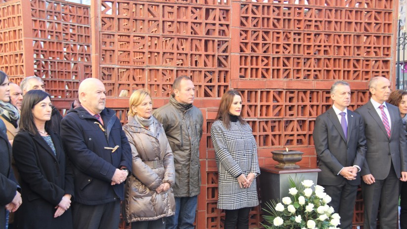 EAJ-PNV celebra el Día de la Memoría en el Parlamento Vasco