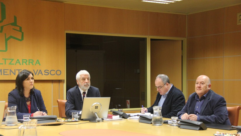 EAJ-PNV propone a EH Bildu, PSE, PP y UPyD mantener reuniones bilaterales este viernes para tratar de asentar las bases del Nuevo Estatus