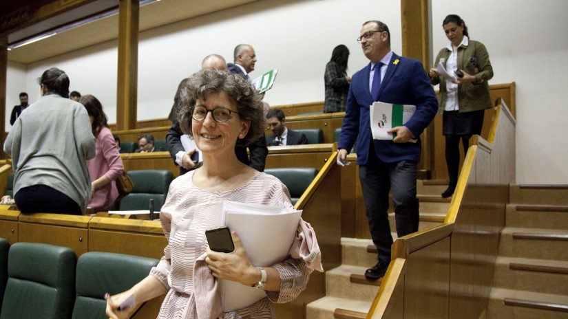 Ana Oregi deja el Parlamento Vasco para ocupar el cargo de concejala en el Ayuntamiento de Vitoria-Gasteiz