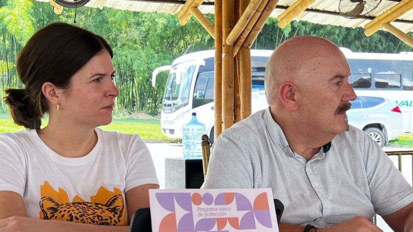 Una delegación del Parlamento Vasco acude a Colombia para visibilizar el compromiso de Euskadi con la protección a personas defensoras de los Derechos Humanos