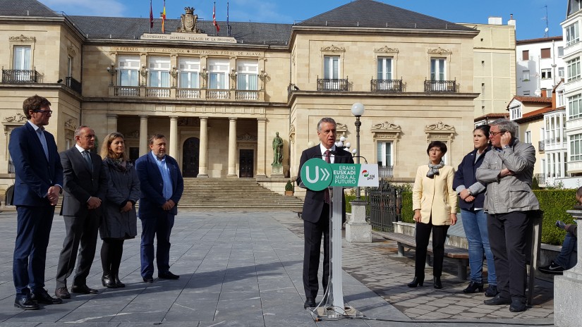 Urkullu aboga por un acuerdo plural sobre el autogobierno en Euskadi y un pacto con el Estado