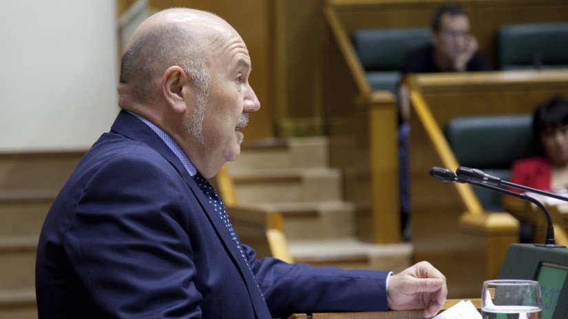 Iñigo Iturrate: “Investigar la tortura es un compromiso democrático. Negarla, como hace el PP, es ocultar la realidad y humillar a las víctimas”