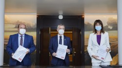 “Este acuerdo dota al Gobierno de una hoja de ruta para combatir la pandemia y reconstruir el País: es lo que Euskadi necesita”